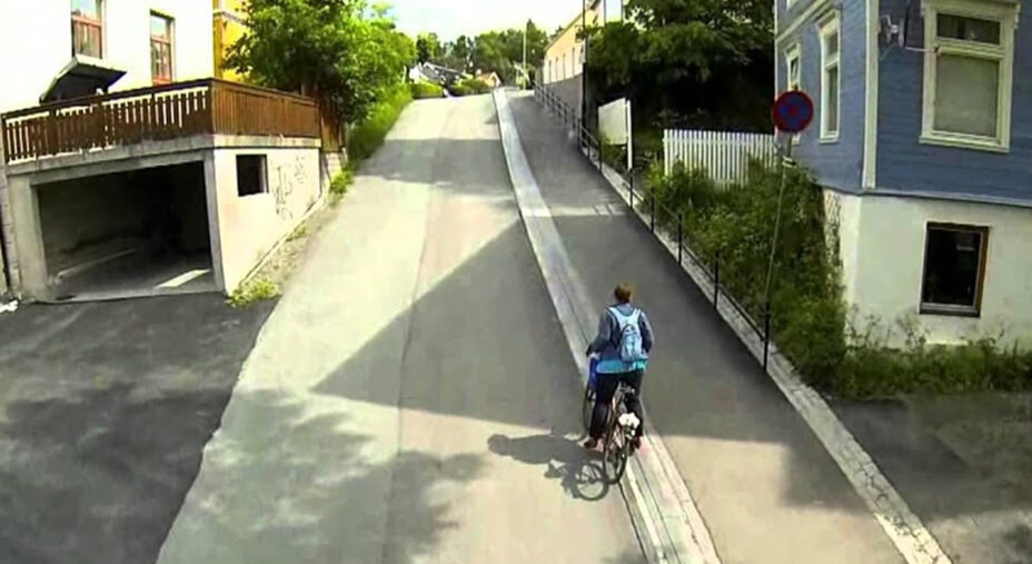 Vista dall'alto, la CycleCable sembra nulla di che, ma la salita tocca pendenze del 18 per cento...