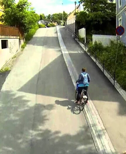 Vista dall'alto, la CycleCable sembra nulla di che, ma la salita tocca pendenze del 18 per cento...