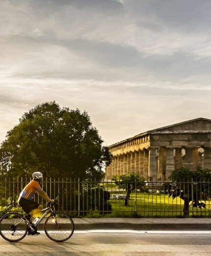L'esposizione è ospitata a Paestum e gli appassionati non mancano mai di abbinarci una pedalata nel suo territorio ricco di storia