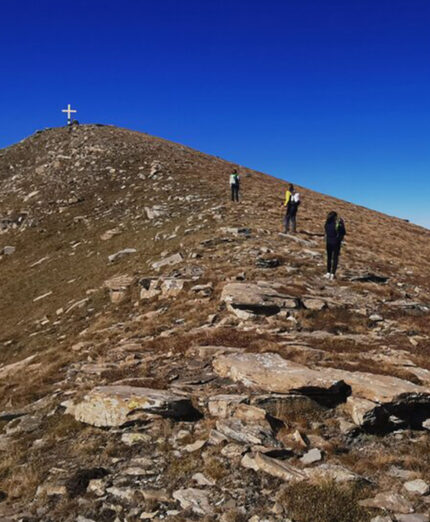 Non solo cicloturismo: il progetto riguarda anche i cammini, sempre più frequentati in Piemonte