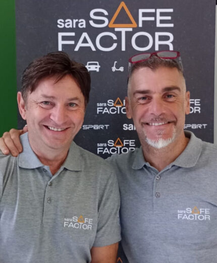 Emiliano Cantagallo, a destra, con Andrea Montermini, gli animatori di tutti gli incontri Sara Safe Factor