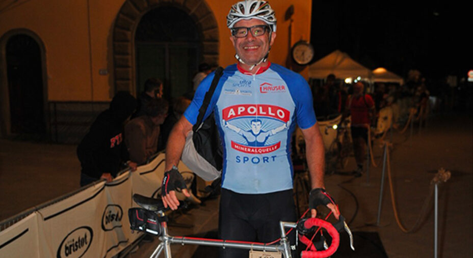 Nel 2010, Gaetano ha partecipato da solo al lungo dell'Eroica, arrivando al traguardo dopo il tramonto: il giorno perfetto!