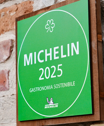 Sono quattro i ristoranti stellati nell'area di questo Tour: si è scelto Il Tiglio per offrire i sapori della montagna