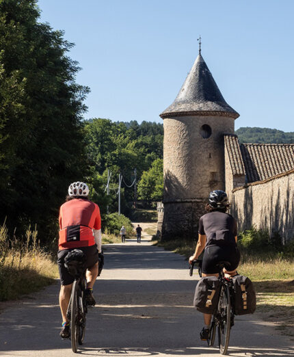 La famosa Certosa di Serra San Bruno, nella Ciclovia delle Serre (foto Ciaberta)