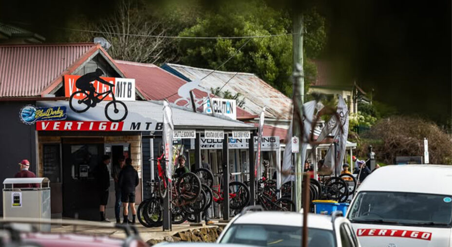 La città è oggi teatro anche di granbdi eventi internazionbali dedicati alle ruote grasse (foto Vertigo Mtb)