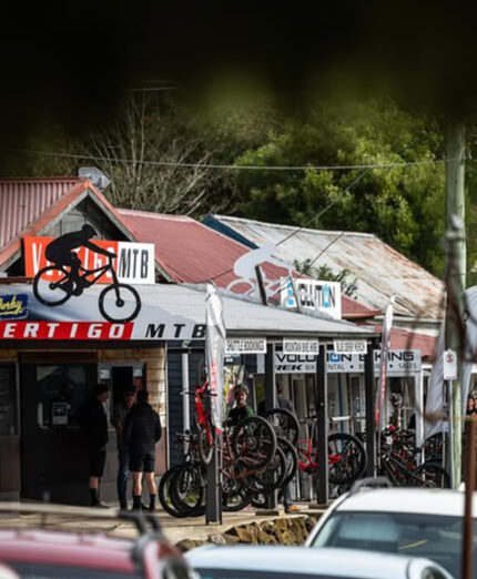 La città è oggi teatro anche di granbdi eventi internazionbali dedicati alle ruote grasse (foto Vertigo Mtb)