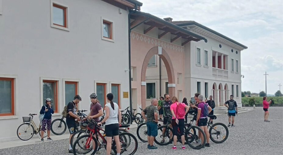 Tantissimi gruppi sono di casa al Fracanzana Bike Hotel, anche dall'estero