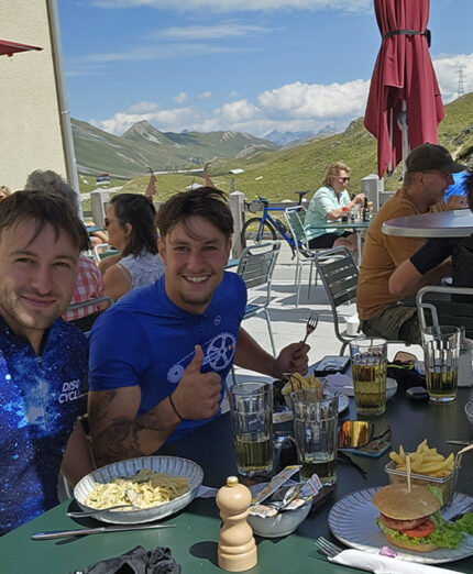 I viaggi allestiti dalla Gaudens Cycling tengono anche conto di ristori, gastronomia locale e tanto altro