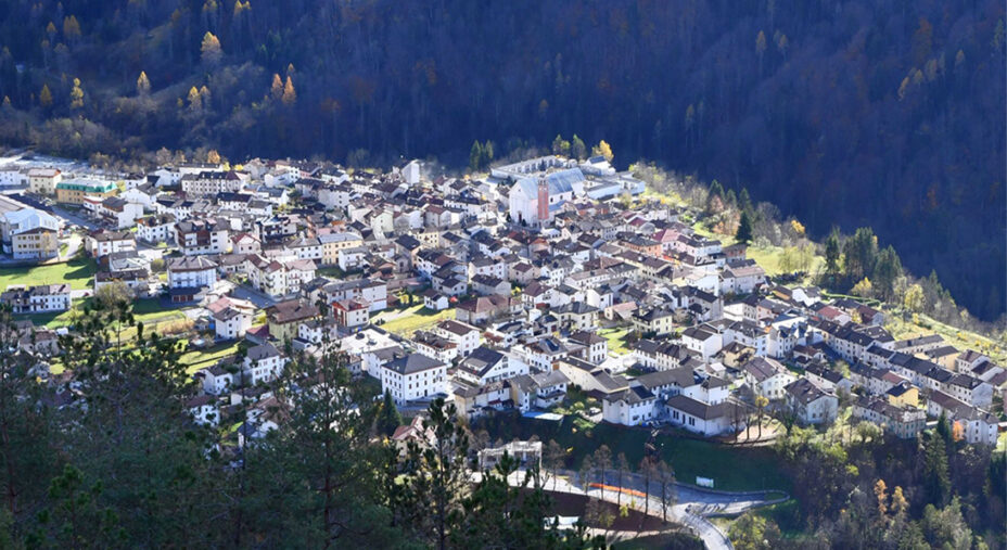 Il piccolo borgo di Claut (PN), meno di 1.000 abitanti eppure diventato sempre più centrale nell'offroad