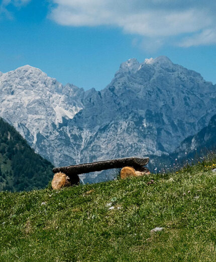 La bellezza delle Dolomiti Friulane si staglia nel cielo regalando scorci incantevoli