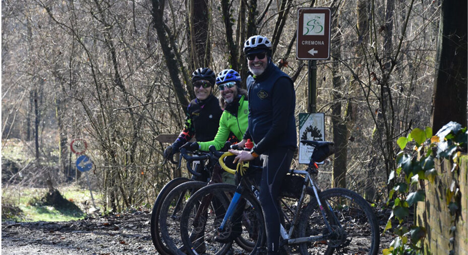 Si pedala nell'area di San Bassano (Cremona) Il paese ha dato i natali a due campionesse del pedale: Marta Cavalli e Federica Venturelli