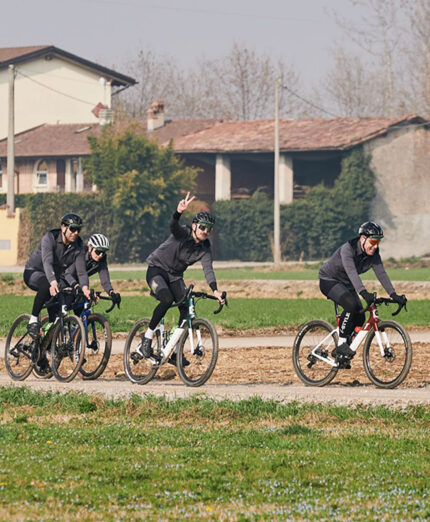 Il primo febbraio si pedalerà nei campi, lungo gli argini: il 90% del percorso è sterrato