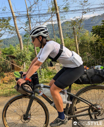 Dopo il soggiorno a Pu Long, il viaggio in Vietnam prosegue in direzione nord, verso il lago Hoa Binh