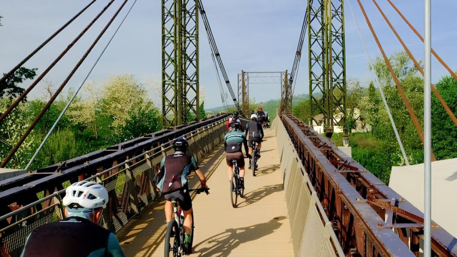 Todi Bailey Gravel, ponte