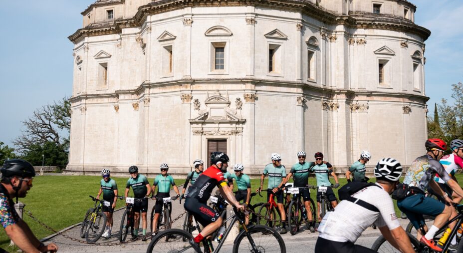 Todi Bailey Gravel, Santa Maria della Consolazione