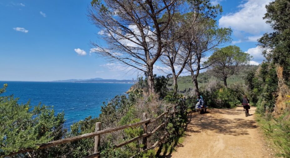 Ciclovia Tirrenica Zero, Toscana, tappa Scarlino-Follonica
