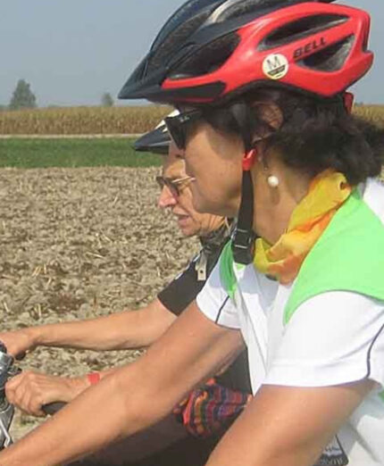 La proposta di legge non considera le differenze fra l'uso della bici in città e sulle strade extraurbane