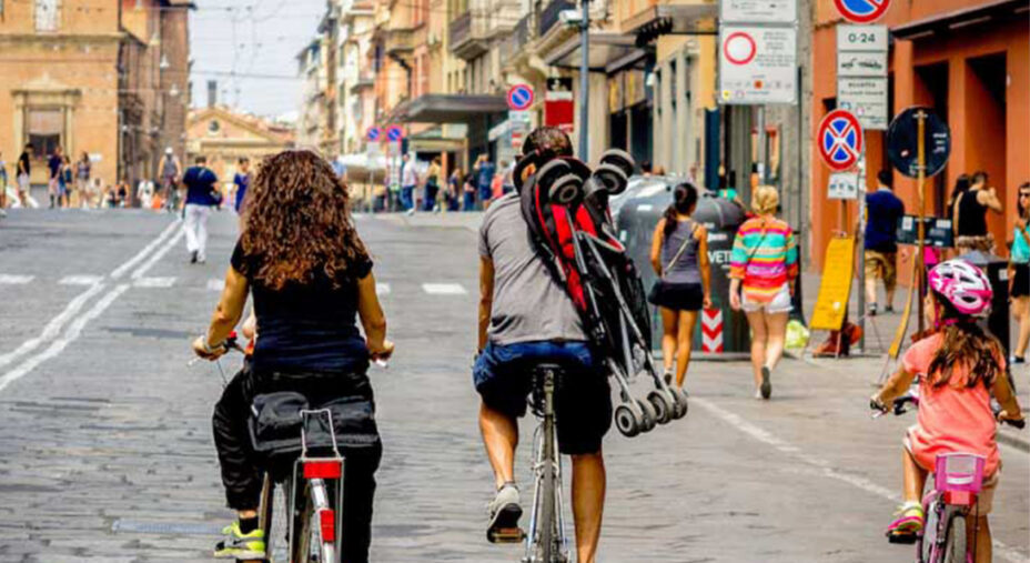 Bologna è la prima città italiana a entrare nella Top 25 di Copenhagenize Index grazie alla sua politica -30 kmh
