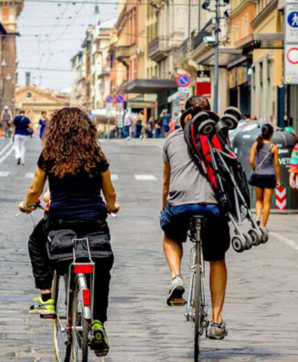 Bologna è la prima città italiana a entrare nella Top 25 di Copenhagenize Index grazie alla sua politica -30 kmh