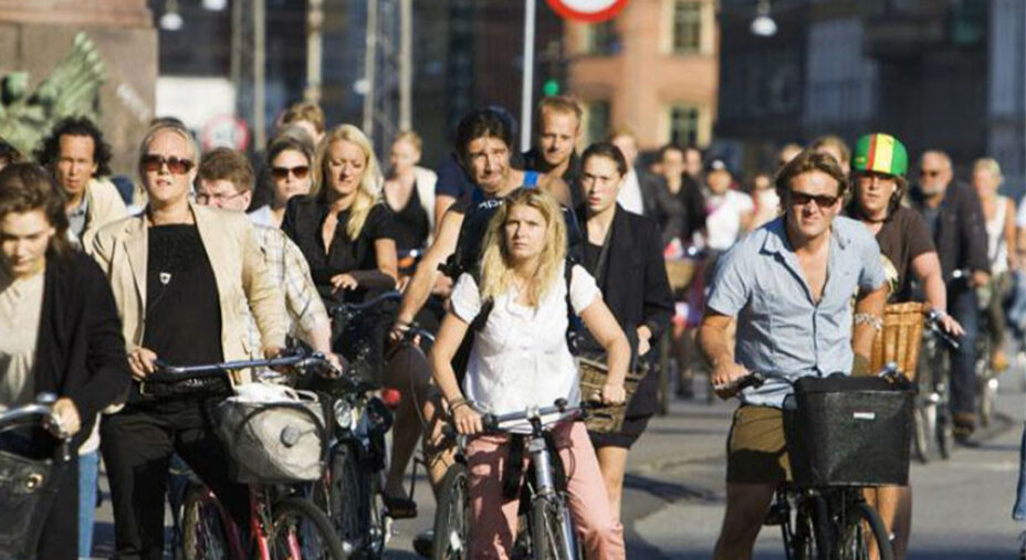 Da Parigi verso un mondo ciclabile. L’esperienza di Copenhagenize