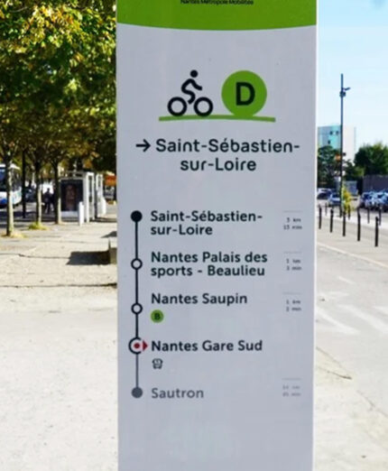 Il lavoro di Copenhagenize è teso a spingere le città verso la dotazione di servizi per il ciclista, pensando all'intermodalità