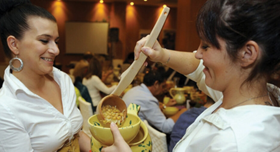 Il viaggio sarà anche un percorso fra i piatti tipici della tradizione gastronomica marchigiana