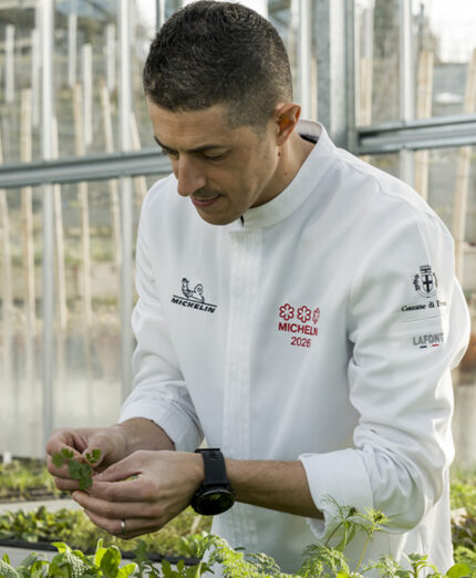 Michelangelo Mammoliti, 40enne di Giaveno (TO), cresciuto alla scuola di Gualtieri Marchesi, ora ha 3 stelle Michelin