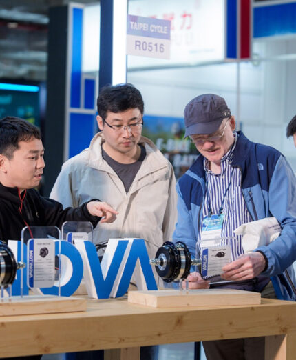 L'appuntamento asiatico è fissato per fine marzo, dal 25 al 28 e sarà incent6rato sul tema Cycling to wellness