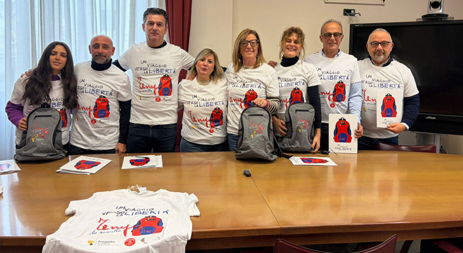 "Terry lo zainetto" verrà distribuito nelle farmacie e conterrà beni essenziali di prima necessità