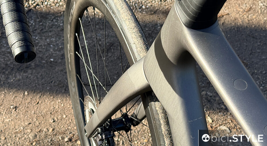 Scott Addict, fuori dai luoghi comuni e una bici moderna. Il test completo