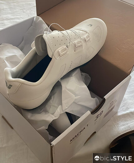 Il prezzo non è ancora disponibile, ma dopo lep rime ore di uso, Macha 1 è parso un modello riuscito