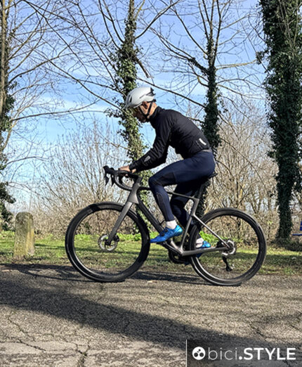 Scott Addict, fuori dai luoghi comuni e una bici moderna. Il test completo