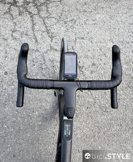 Nuova BMC AMP 01, una e-road discreta nell'erogazione e super elegante