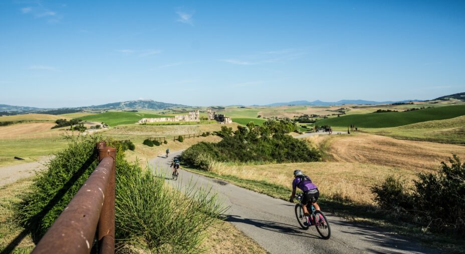 Paolo Bettini GeoGravel Tuscany gravel Toscana, strade grigie, (foto ATCommunication/Miriam Terruzzi)