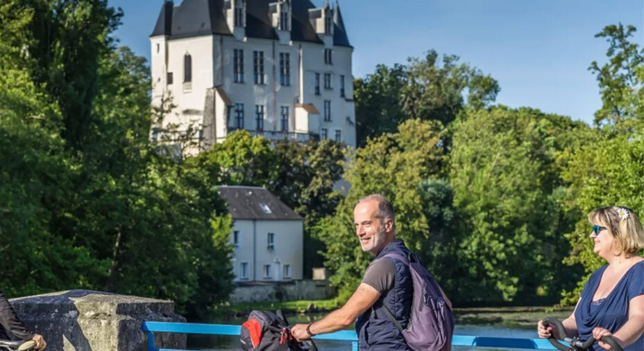 I castelli della Loira fanno da contrappunto alla parte centrale del percorso