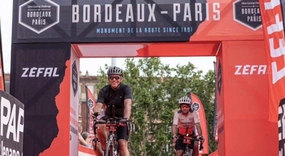 La partenza della Bordeaux-Parigi è al velodromo, per affrontare 650 chilometri con dislivello di quasi 5.000 metri