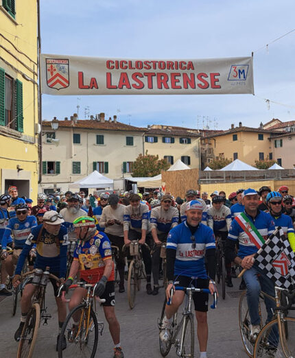 Lo start della manifestazione toscana, che ha avuto tanti eventi a contorno nell'arco di 3 giorni