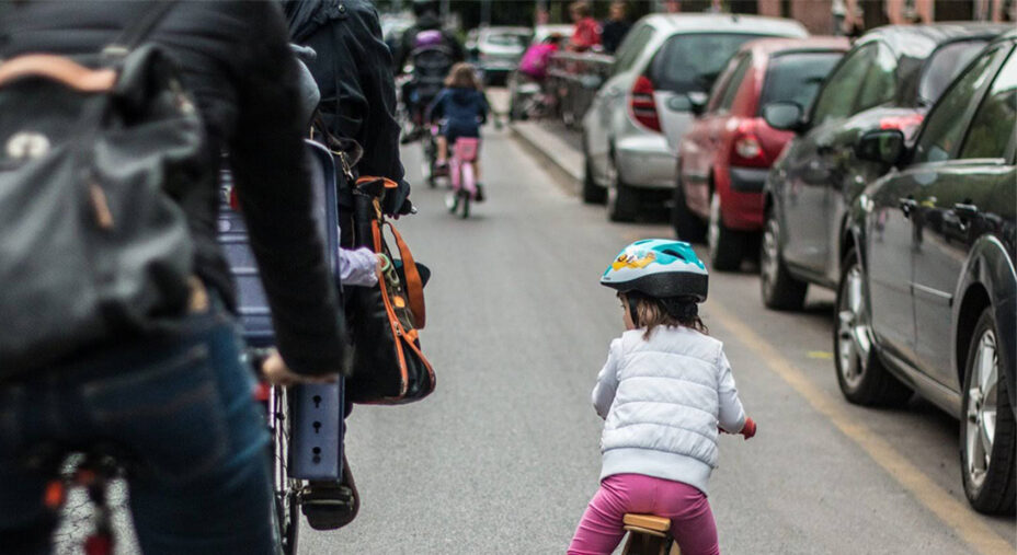 Nata nel 2013, Massa Marmocchi si è costituita come Associazione nel 2017. Ora opera con 19 istituti milanesi