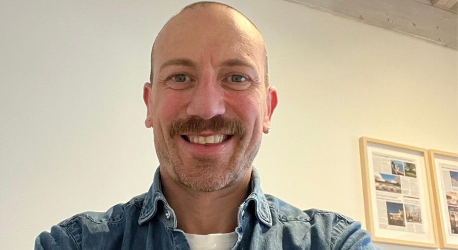 Matteo Morra, titolare della struttura posta a Porto Potenza Picena e attrezzata per le due ruote