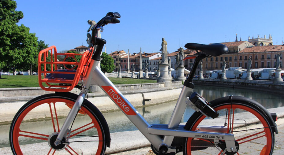 Uno degli impegni dell'amministrazione comunale è spingere sempre più sul bike sharing