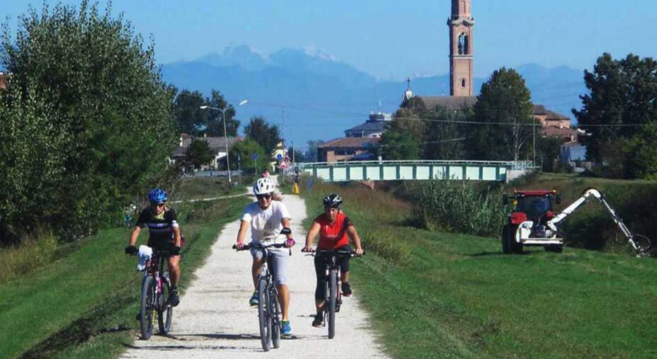Abbinare bici e mezzi pubblici è fondamentale anche per portare gente in città dalla provincia