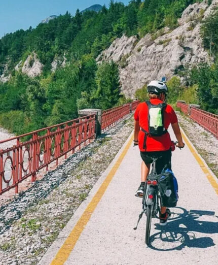 I tre anelli del progetto Ulrich si intersecano più volte con la Ciclovia Alpe Adria