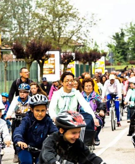 Pradamano ha un solido legame con le due ruote, con manifestazioni pubbliche allestite nel corso dell'anno