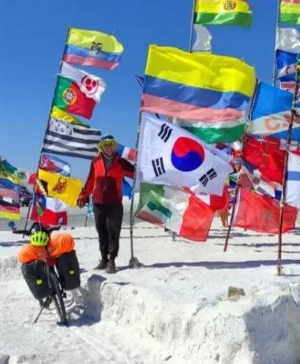 Il Sarar de Uyuni in Bolivia, la più vasta area di sale al mondo, meta di tanti cicloviaggiatori