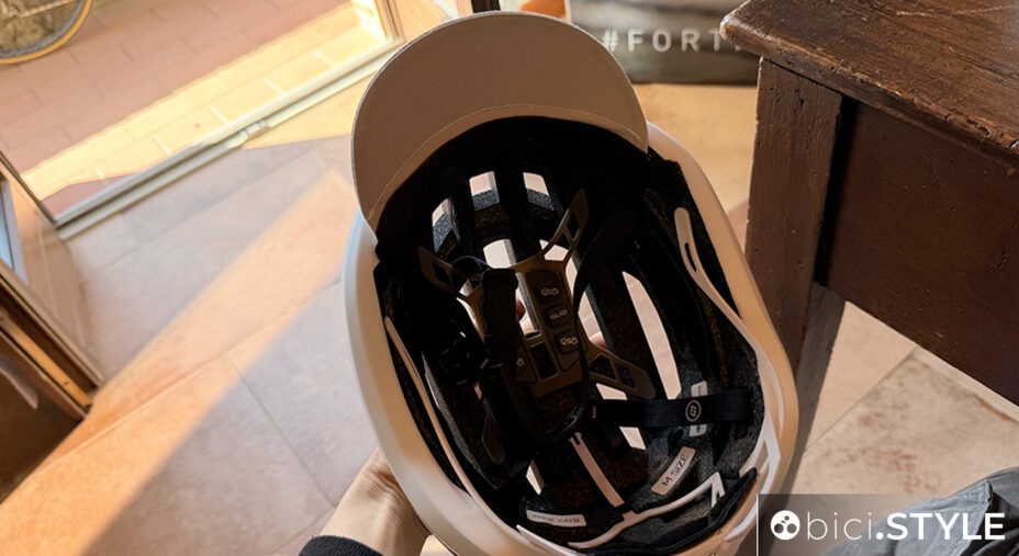 Il ciclista urban ha un nuovo alleato, è un casco HJC e si chiama Route