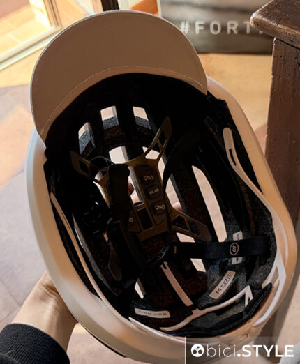 Il ciclista urban ha un nuovo alleato, è un casco HJC e si chiama Route