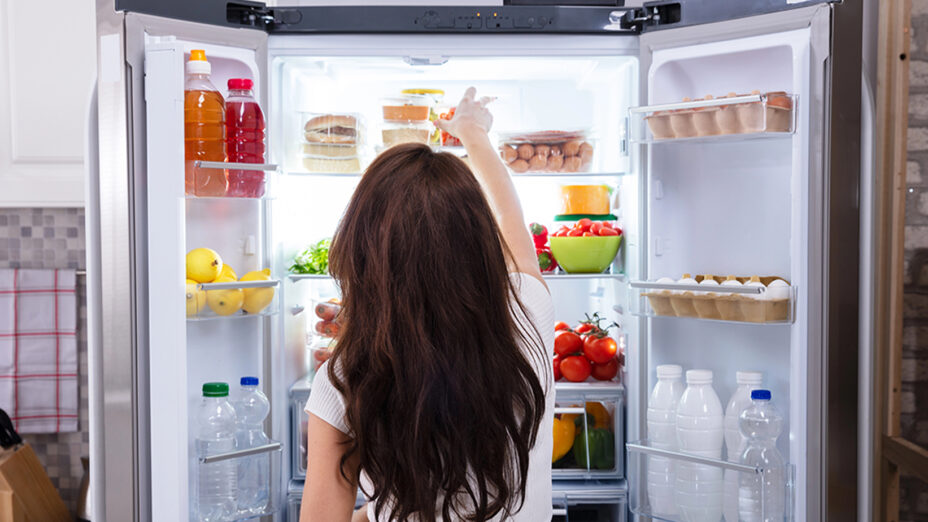 Alimentazione, salute, conservazione cibo in frigorifero (depositphotos.com)