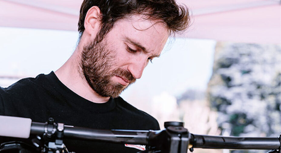 reggisella telescopico, Emanuele CRisi