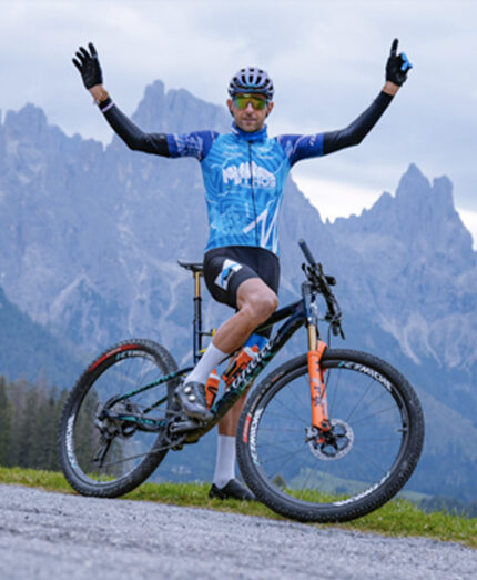 Massimo Debertolis, il padrone di casa, ci porta nella sua Valle del Primiero