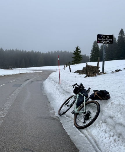 Silvia Gottardi, viaggio da Parigi a Cortina, Olimpiadi, bikepacking, neve, freddo